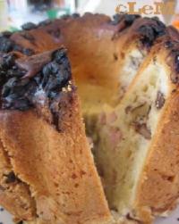 Kougelhopf Sal aux Lardons et aux Noix
