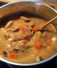 Blanquette de veau  l\'ancienne aux oignons grelots